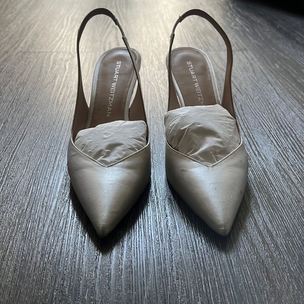 Stuart Weitzman Satin White Eva 75 Slingback size 7
